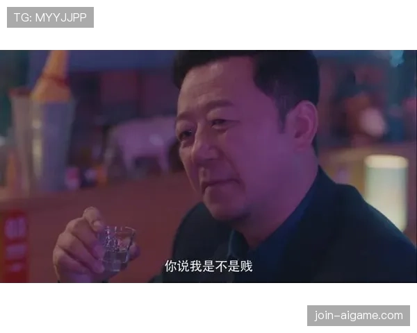 辛德胡训练完直接啃鸡腿？这自律人设崩得我措手不及
